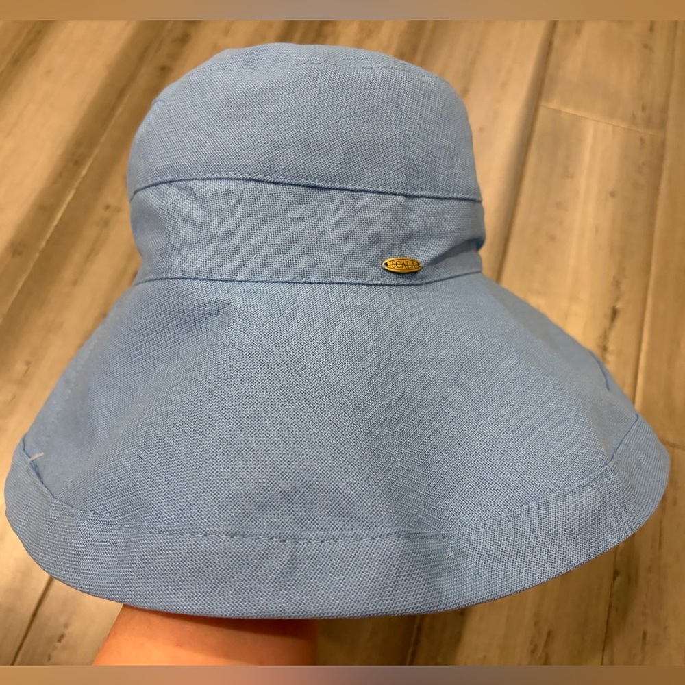[NWT] Scala Women's 100% Cotton Bucket Hat - Medium Blue